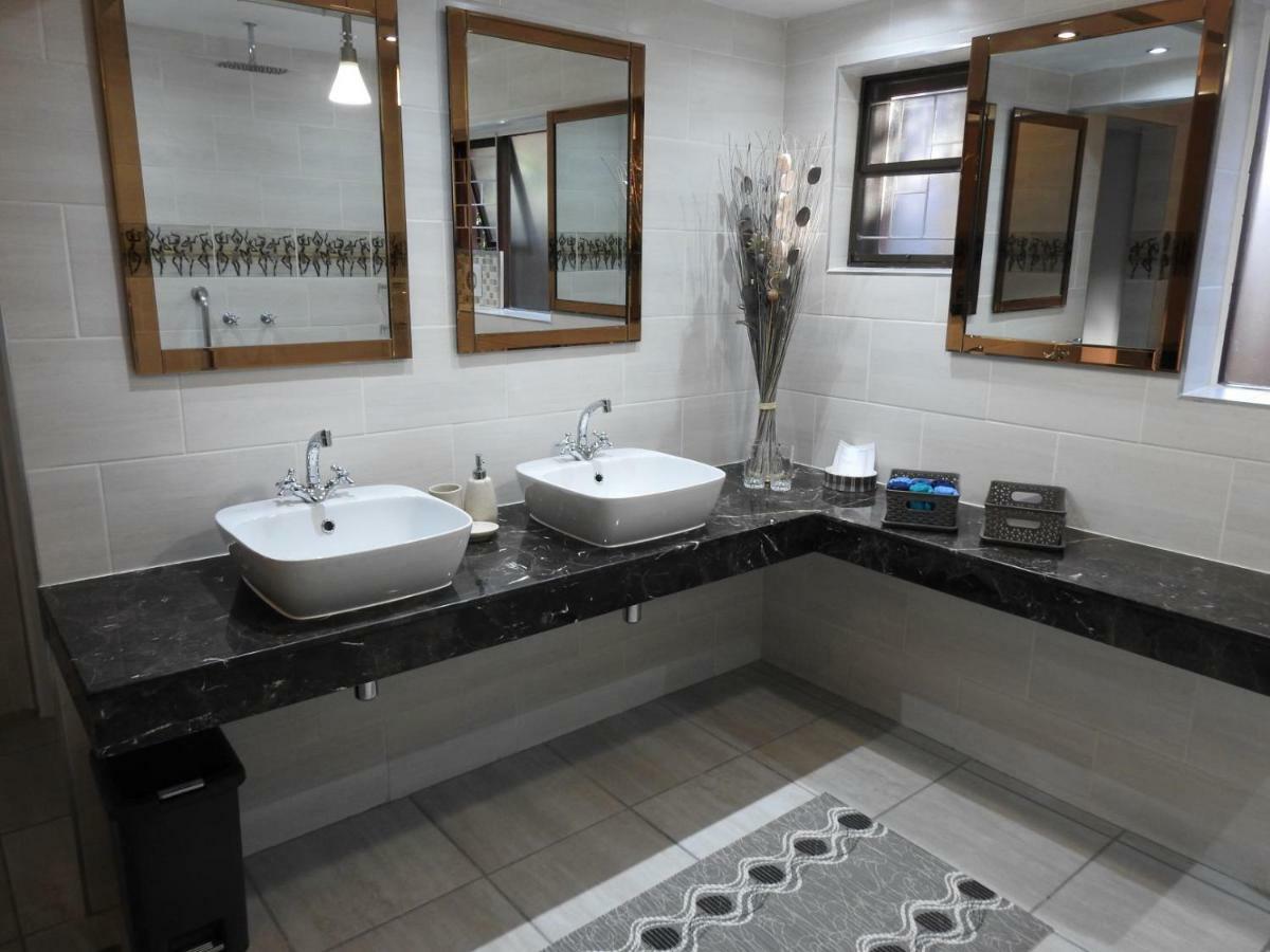 Dungbeetle River Lodge Colchester Εξωτερικό φωτογραφία